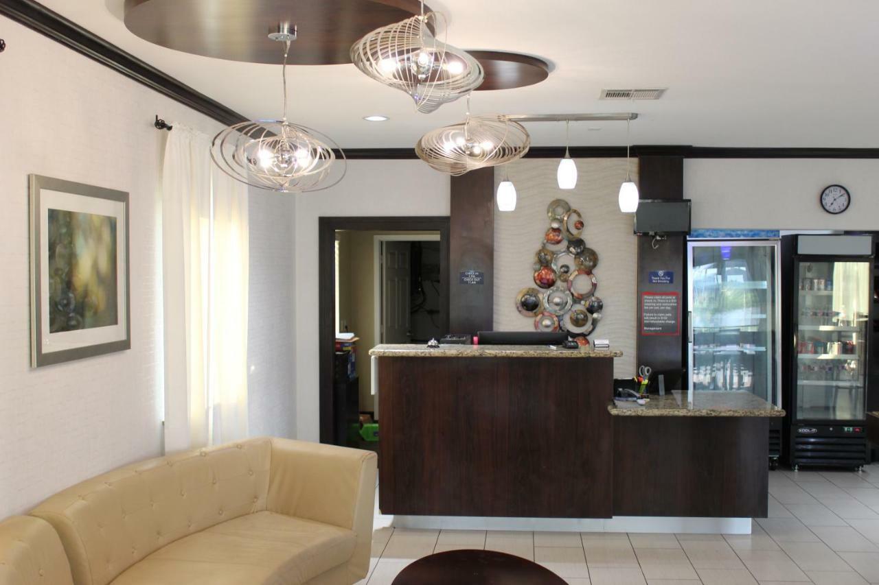Horizon Inn & Suites Pearsall المظهر الخارجي الصورة